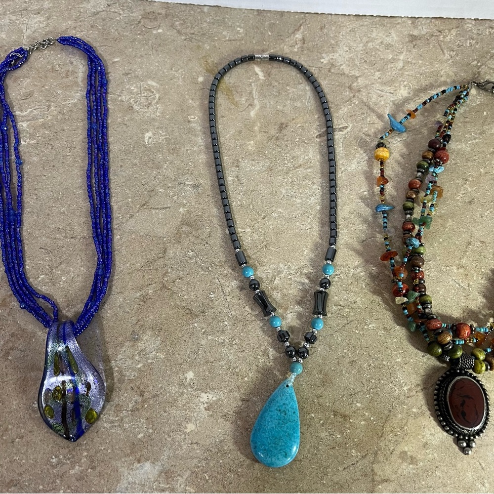 Multicolor Unique Necklaces - Picture 3 of 4